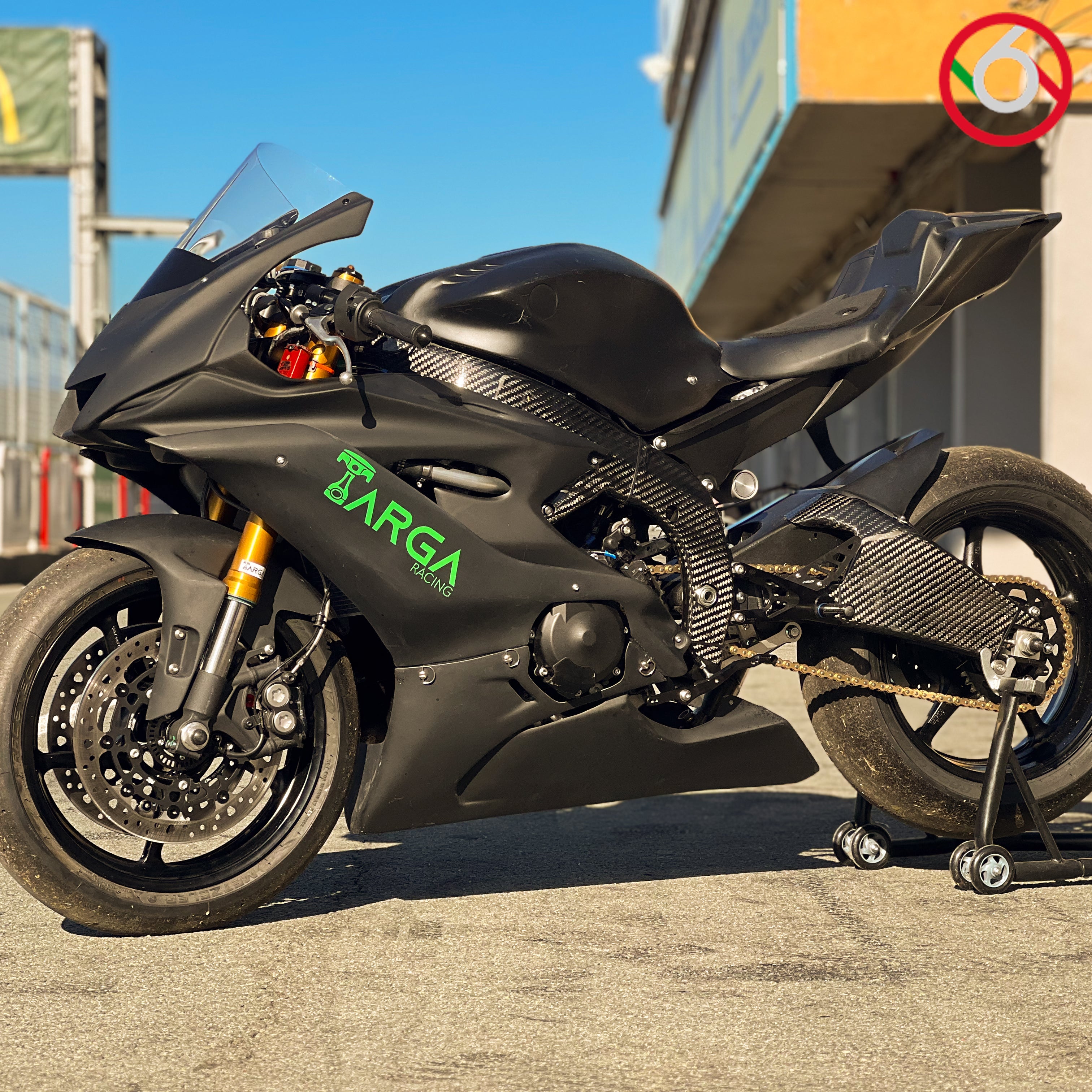 Vantaggi dell' Aviofibra sulle Moto da Pista