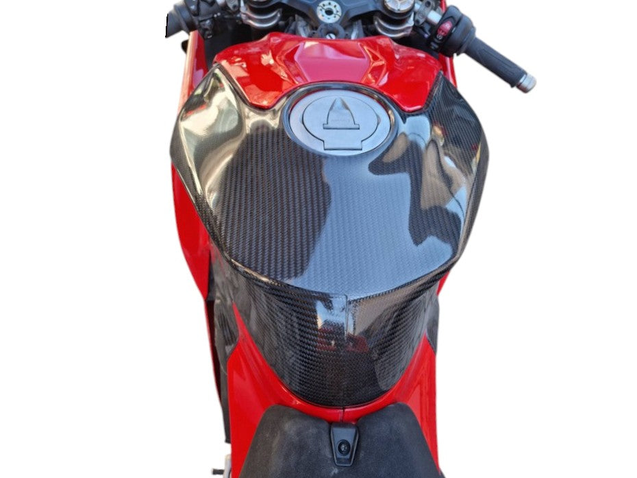 COUVERCLE DE RÉSERVOIR EN CARBONE AUTOCLAVE | DUCATI PANIGALE V4 / V4S / V4R / Tricolore 2025