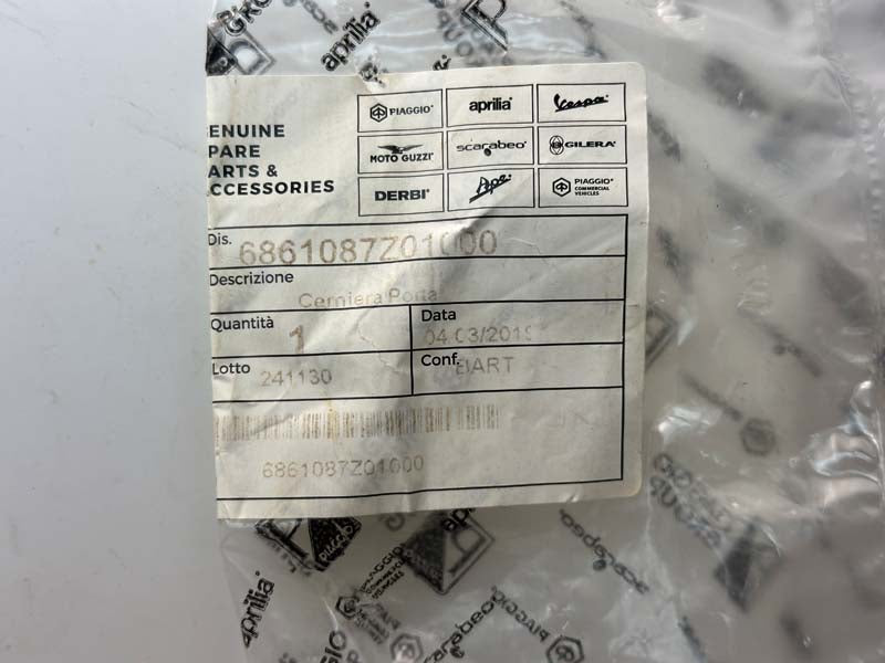 Charnière de limite de porte Piaggio Porter/Quargo 6861087Z01000