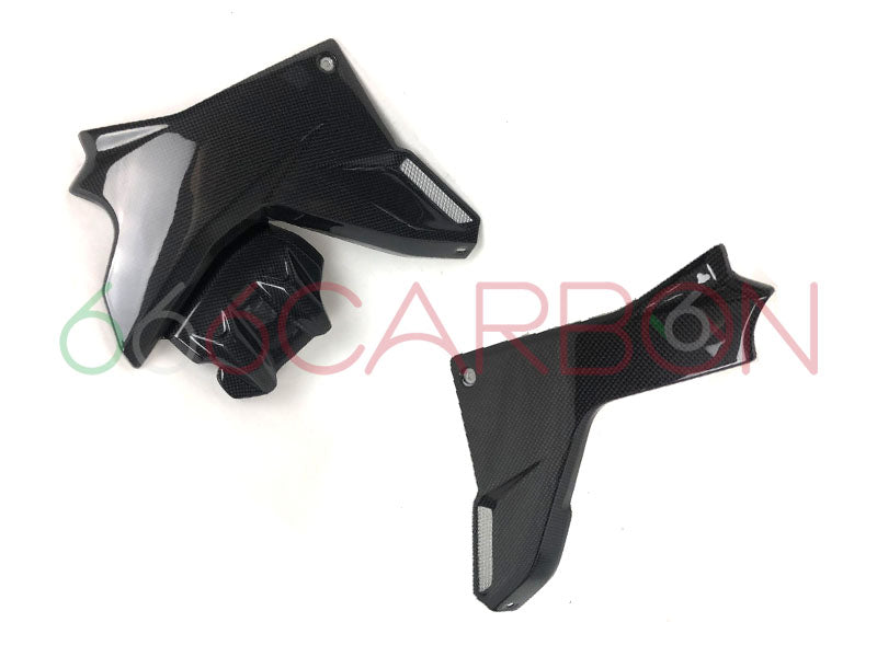 CARENAGES LATERAUX SOUS RESERVOIR CARBONE DUCATI MULTISTRADA V4 2021 / 2022 / 2023