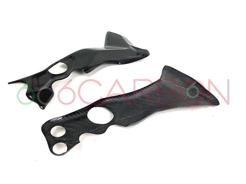 CUBIERTA DE CHASIS DE CARBONO YAMAHA R7 2021-2025