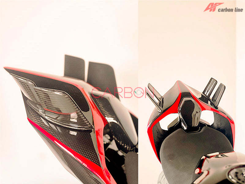 REAR AERODYNAMIC FLAPS / FINS / WINGS / BLADES GP STYLE IN AUTOCLAVE CARBON FIBER FOR TAIL | DUCATI PANIGALE V2 / V4 / V4S / V4R AND STREETFIGHTER V2 / V4 2018 - 2024