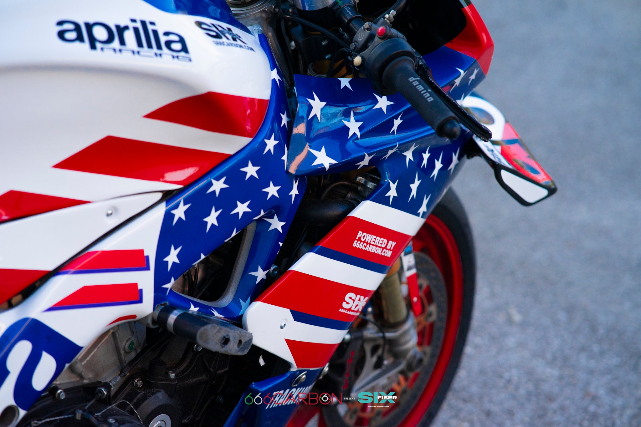 KIT CARENA COMPLETA IN SIXFIBER + ACCESSORI | VERNICIATA REPLICA TRACKHOUSE MOTOGP PER APRILIA RSV4 1100 2015 - 18 E 1100 2019 - 20