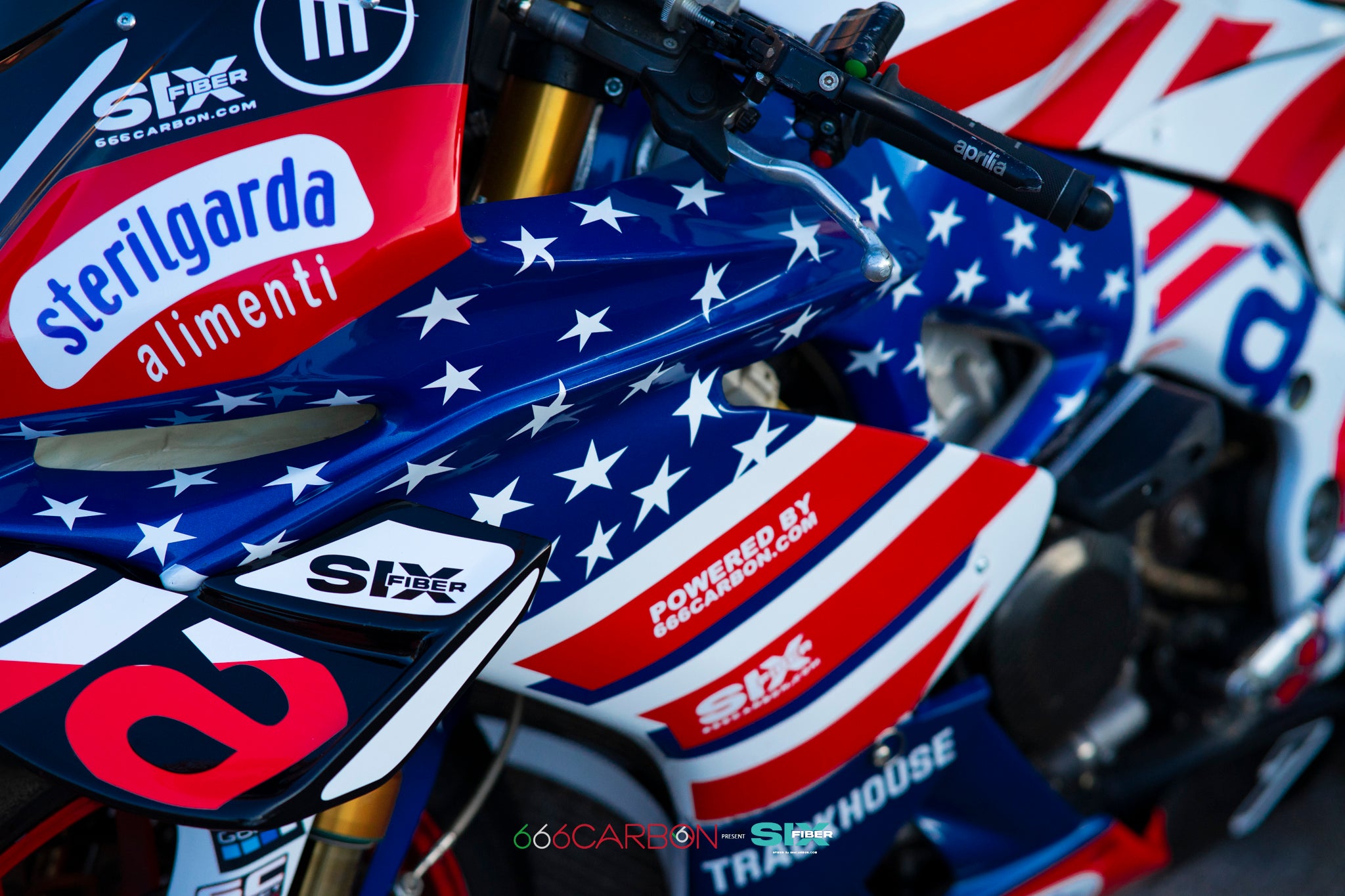 KIT CARENA COMPLETA IN SIXFIBER + ACCESSORI | VERNICIATA REPLICA TRACKHOUSE MOTOGP PER APRILIA RSV4 1100 2015 - 18 E 1100 2019 - 20