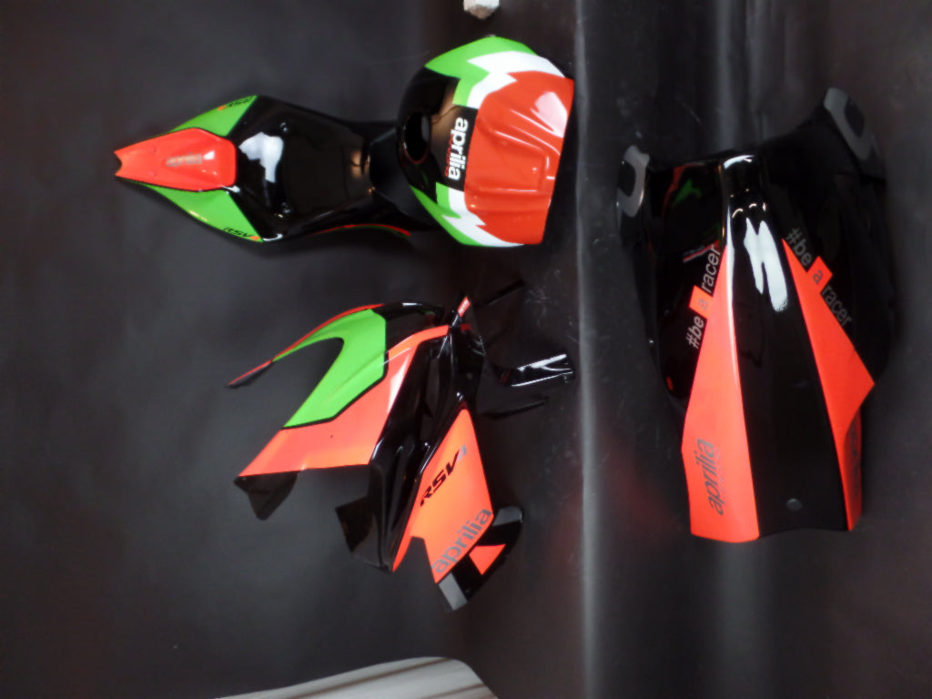 KOMPLETTES VERKLEIDUNGSKIT RACING SIXFIBER LACKIERTES DESIGN 10 APRILIA RSV 4 2015-2020