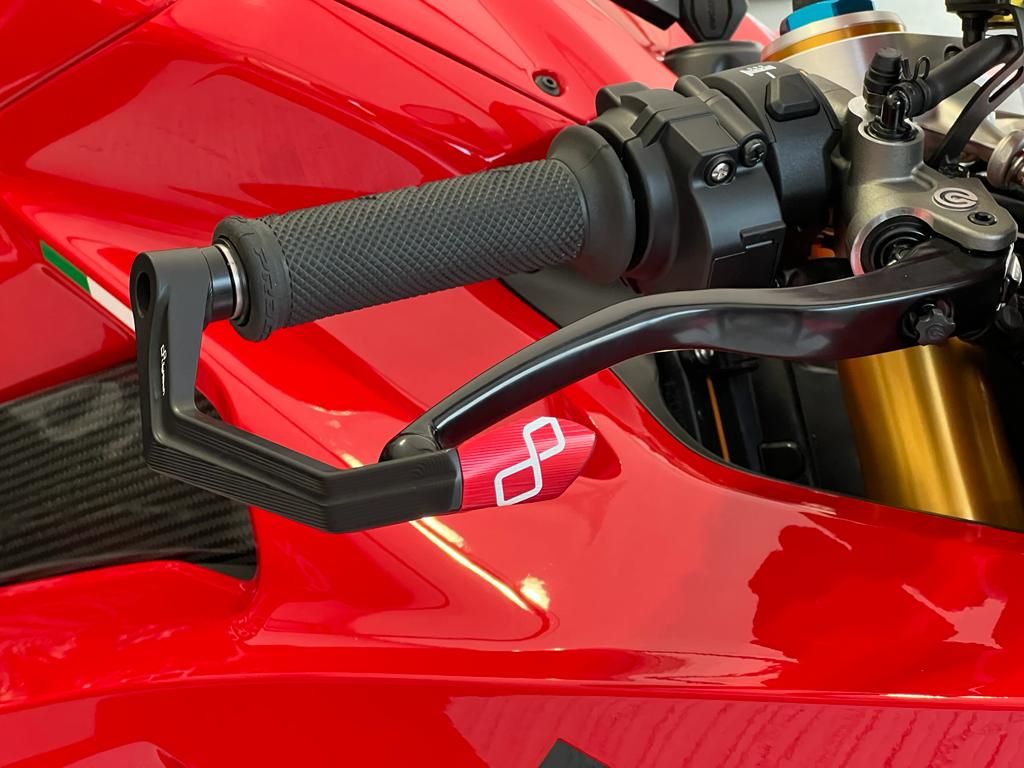 PROTEZIONE LEVA FRENO IN ALLUMINIO LIGHTECH