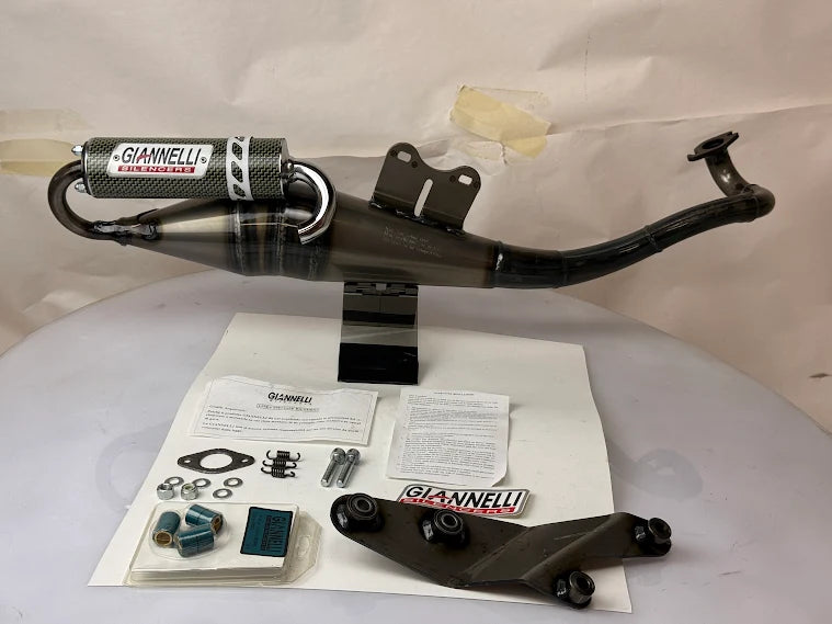 Marmitta Giannelli NR-X 31023X per Aprilia SR 50 2T KAT con kit rulli e molle