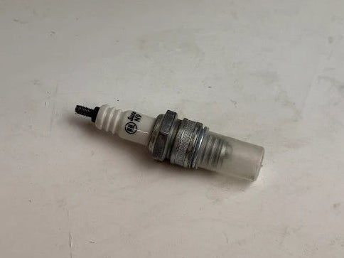 Candela di accensione PAL Super N9 per moto Jawa 2T classiche