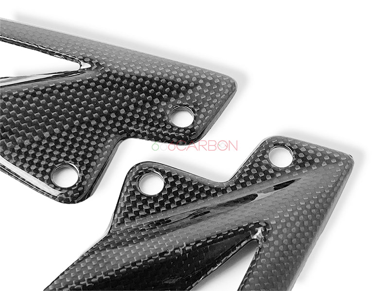 PAIR OF CARBON AUTOCLAVE HEELGUARDS FOR TRIUMPH STREET TRIPLE 765 MOTO2 2023 2024 2025