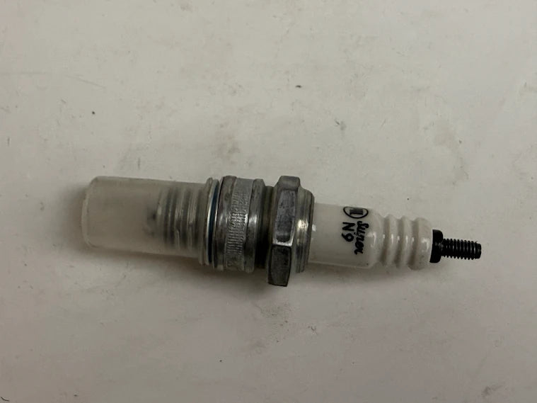 Candela di accensione PAL Super N9 per moto Jawa 2T classiche