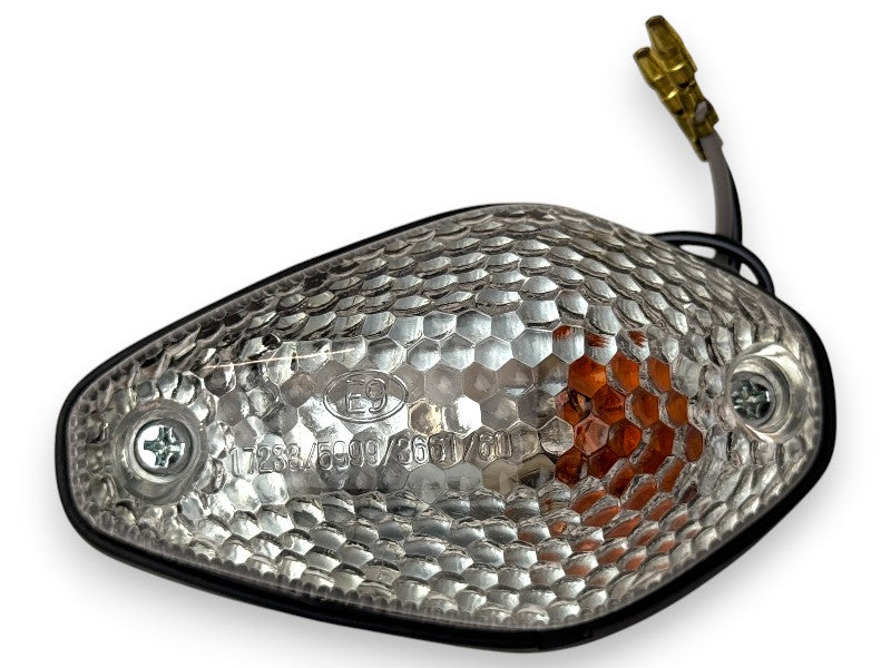 Coppia di indicatori di direzione, destro e sinistro, universali Suzuki GSX 750 – Code 17233 5999 3661 60