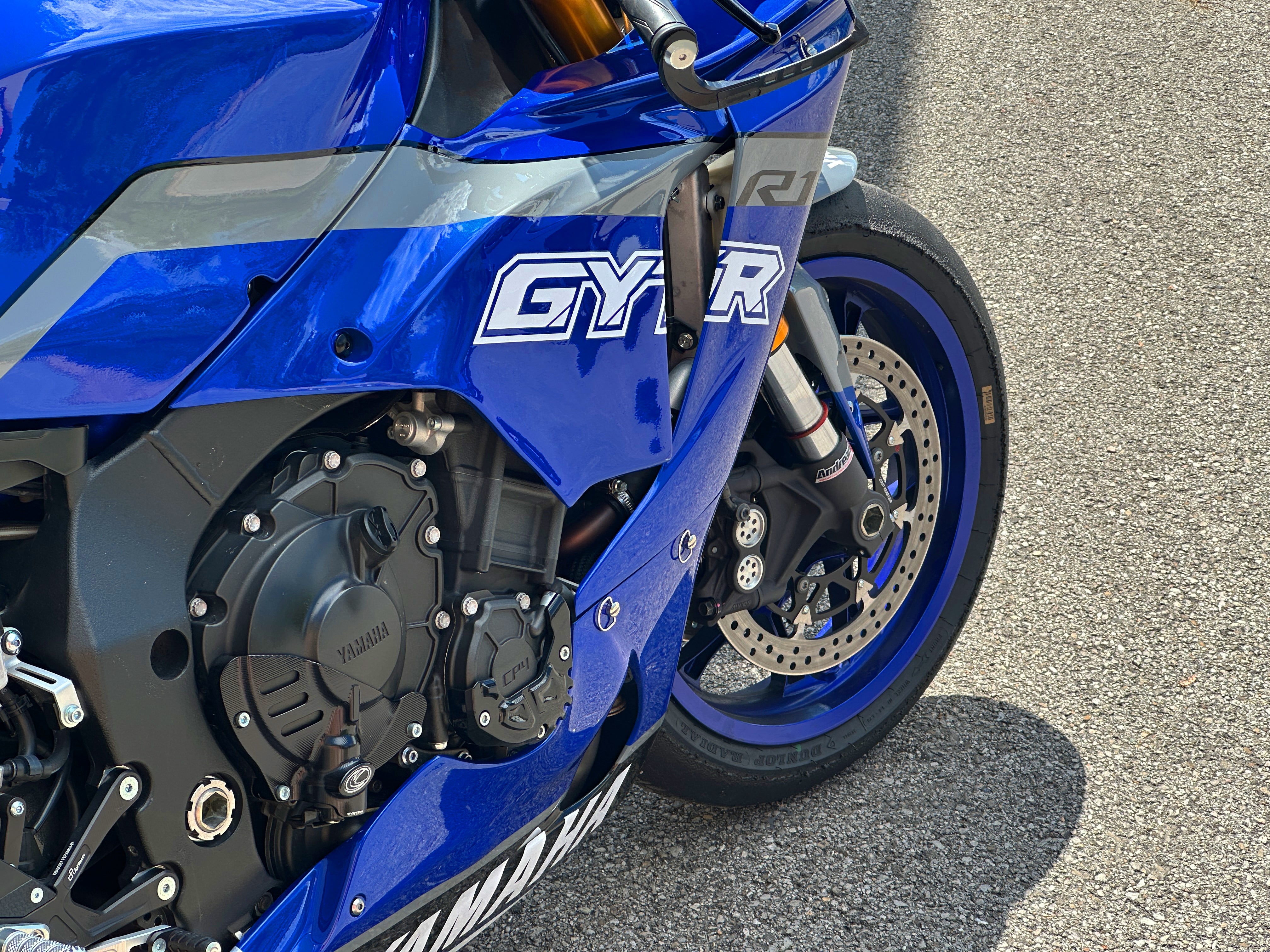 KIT CARÉNAGE COMPLET SIXFIBER RACING YAMAHA YZF R1 2020 2021 2022 2023 2024 2025 & R1 M REPLICA GYTR BLEU GRIS BLANC NOIR