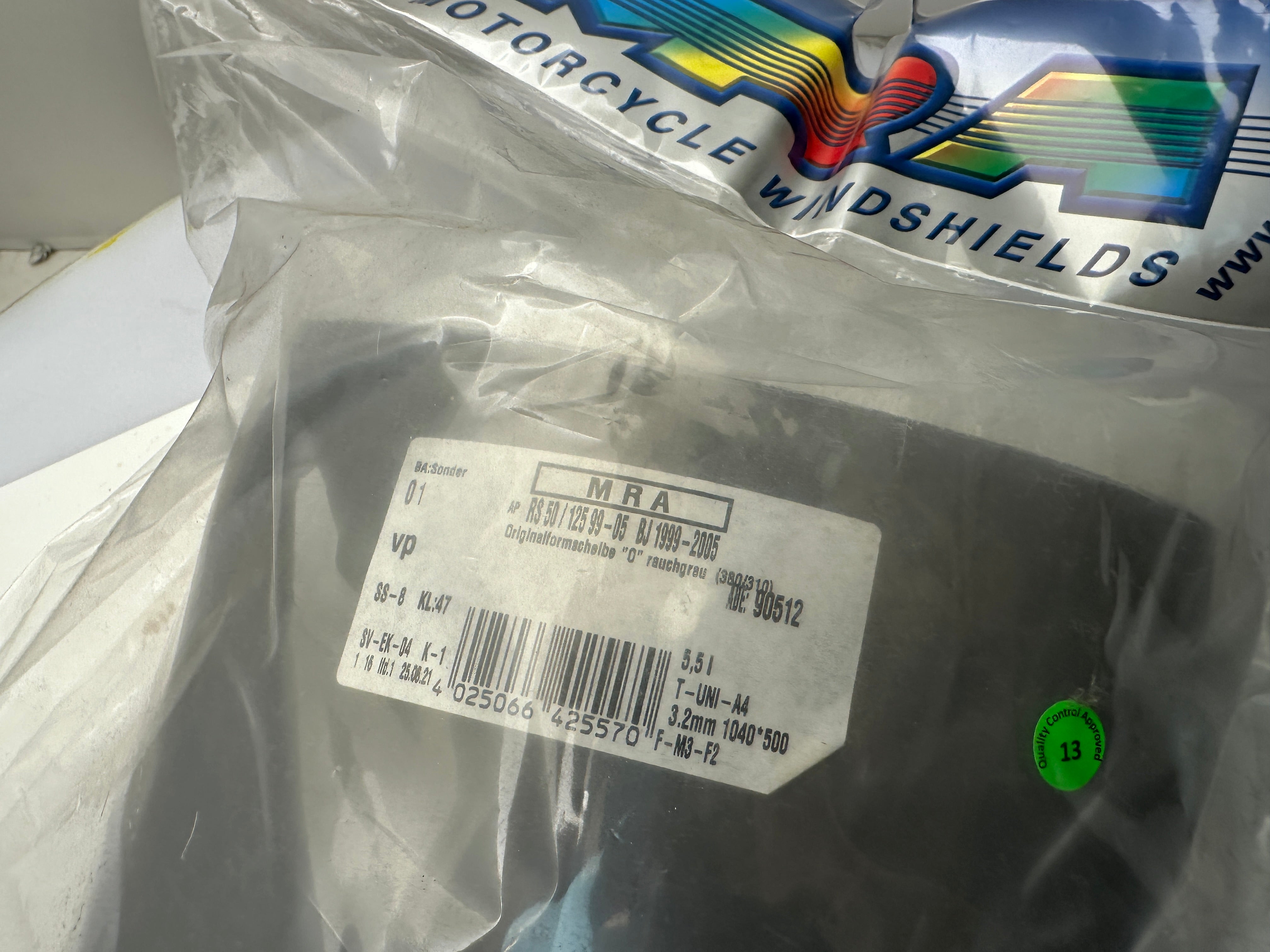 ORIGINAL TYPE SMOKED WINDSCREEN [MRA] APRILIA RS 50 / RS 125 2T (1999-2005)