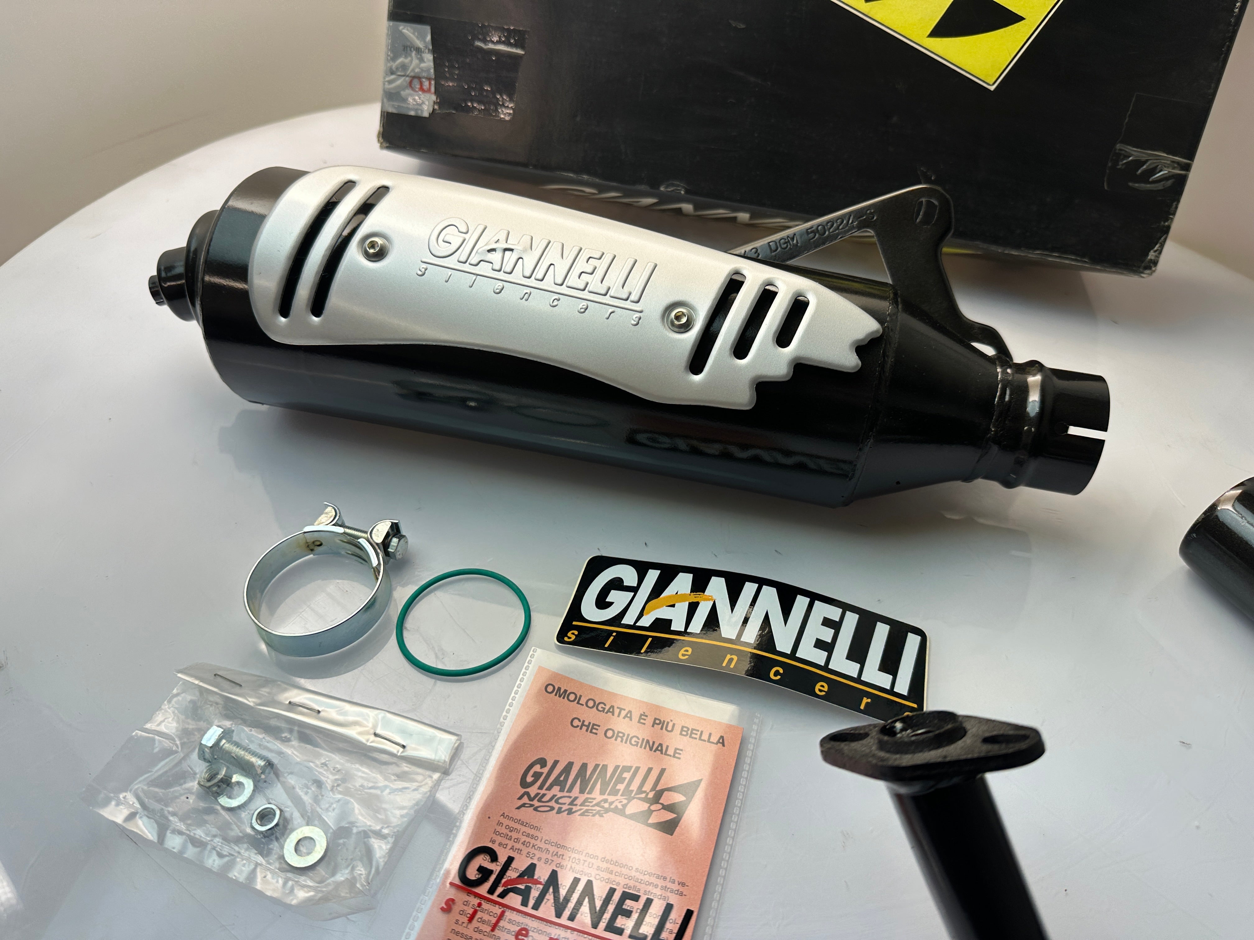 Escape homologado Giannelli Honda Vision 50 2T DGM 50224 G1943