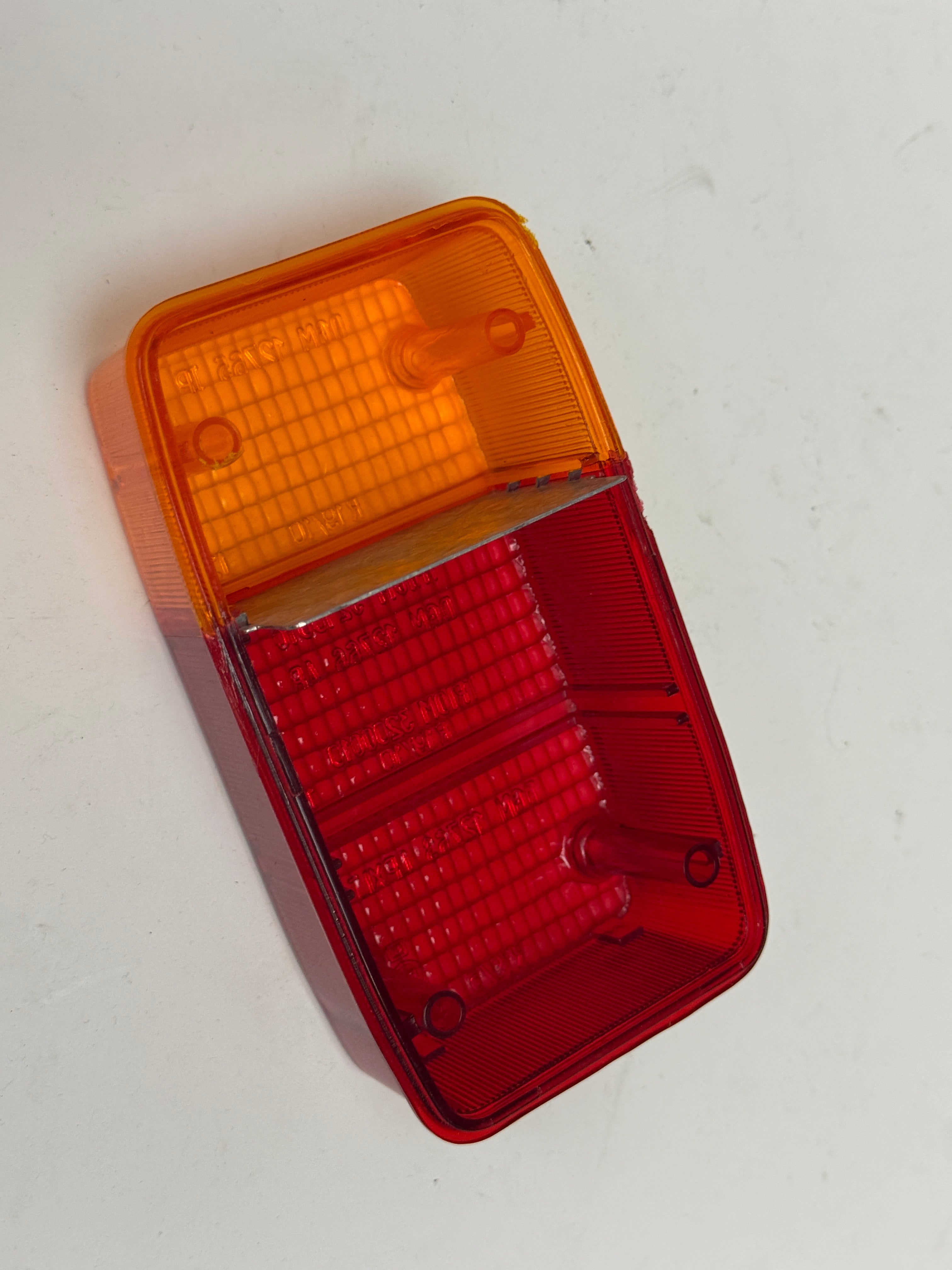 Feu arrière Piaggio Ape MP E Car R/G - Réf. d'origine 155634